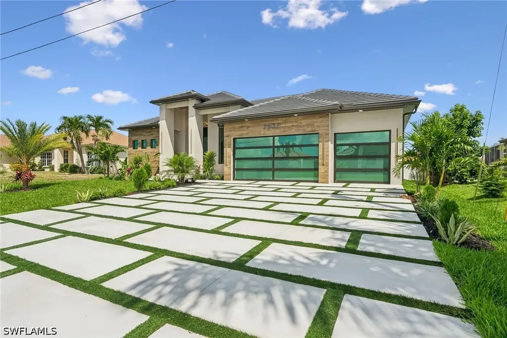 2931 SW 30th Street Cape Coral FL 33914
