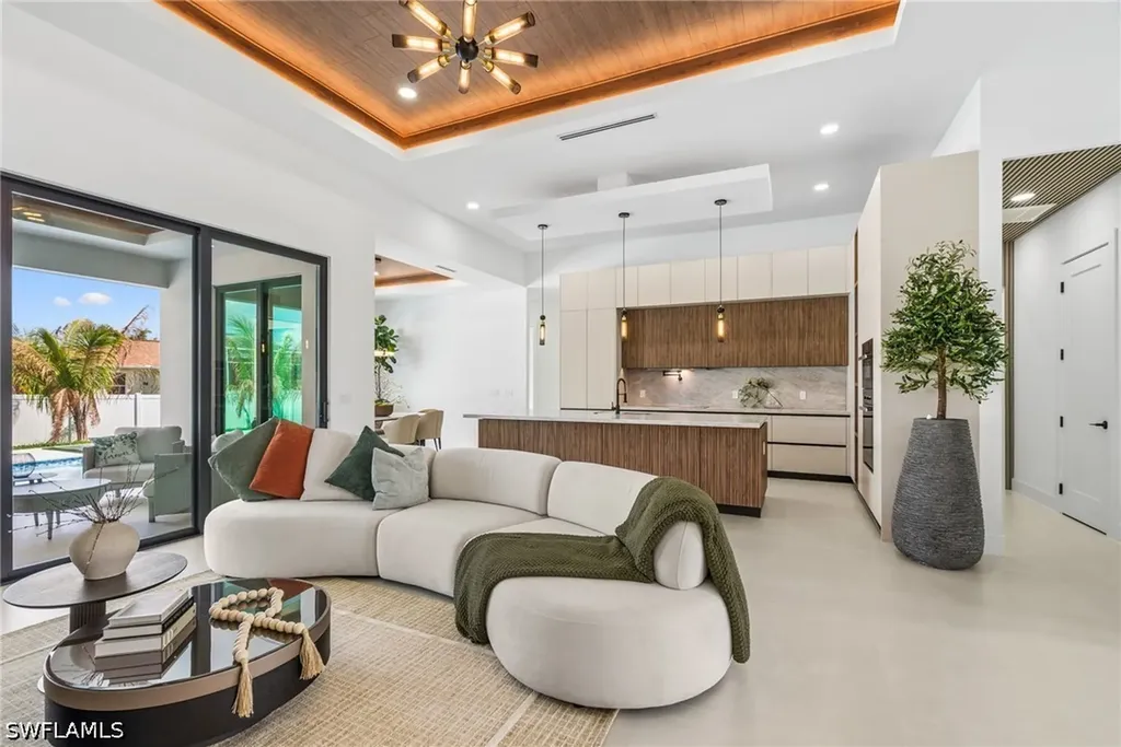 2931 SW 30th Street Cape Coral FL 33914