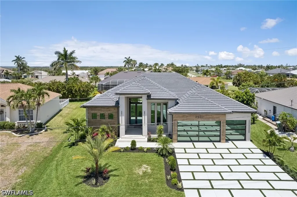 2931 SW 30th Street Cape Coral FL 33914