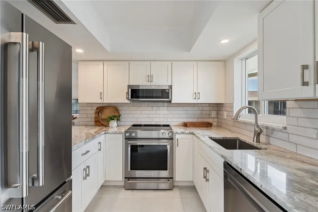 185 Palm Drive Naples FL 34112