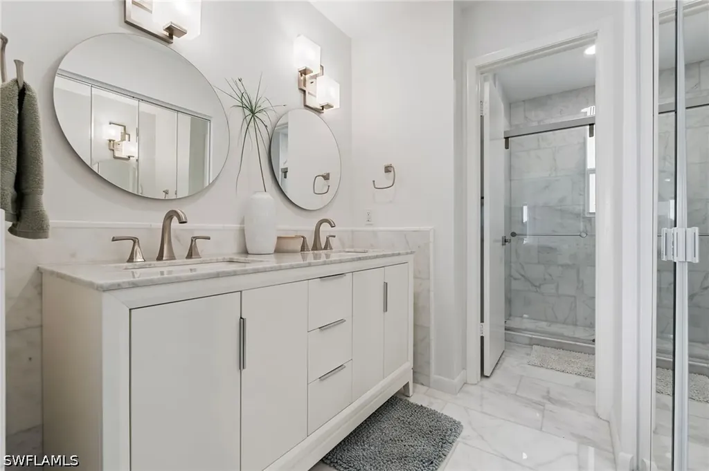 185 Palm Drive Naples FL 34112