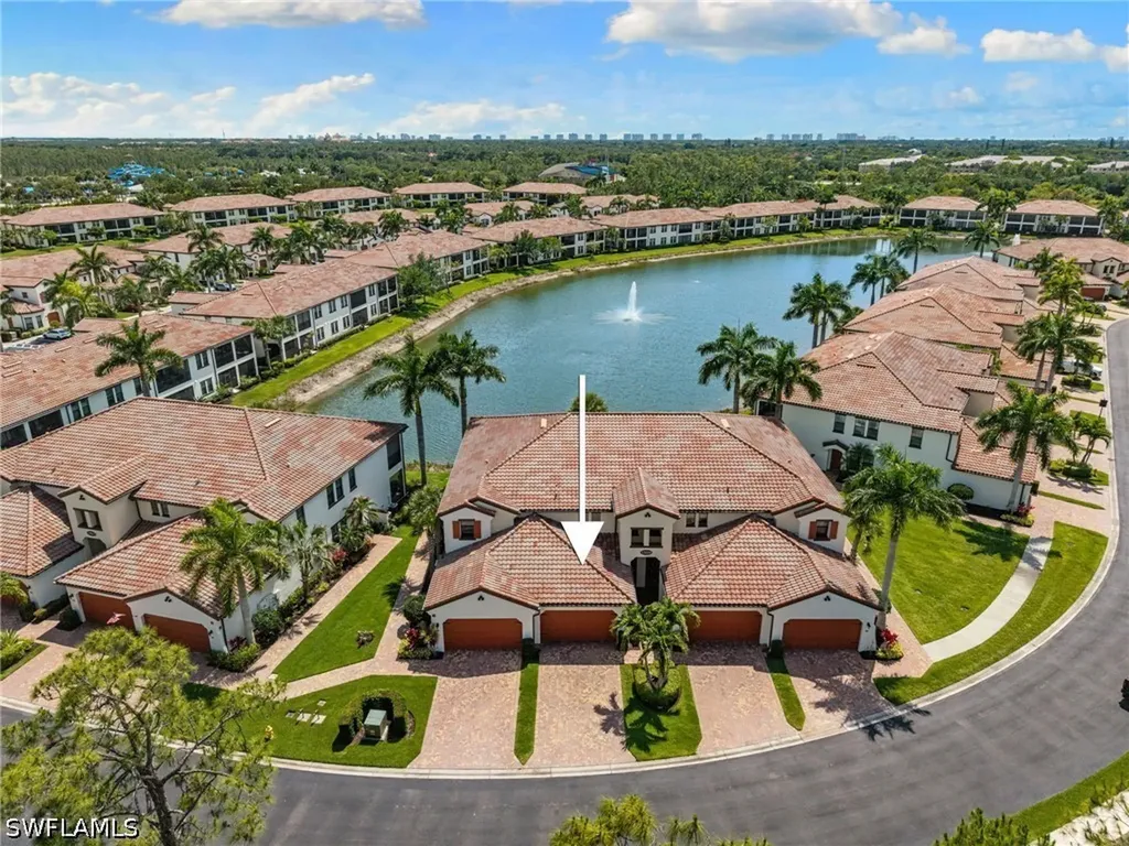 Naples FL, 15209 Butler Lake Drive, Unit 201