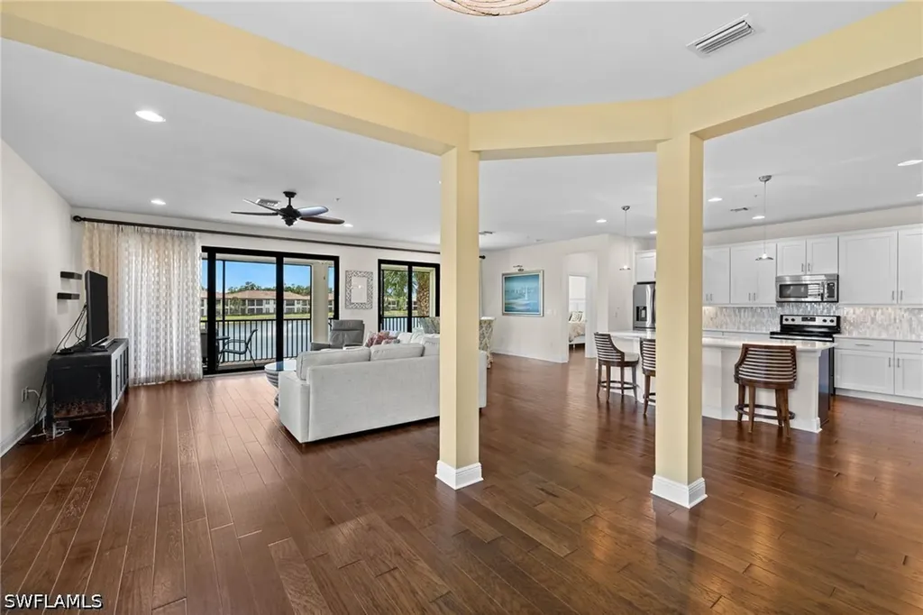 15209 Butler Lake Drive Naples FL 34109