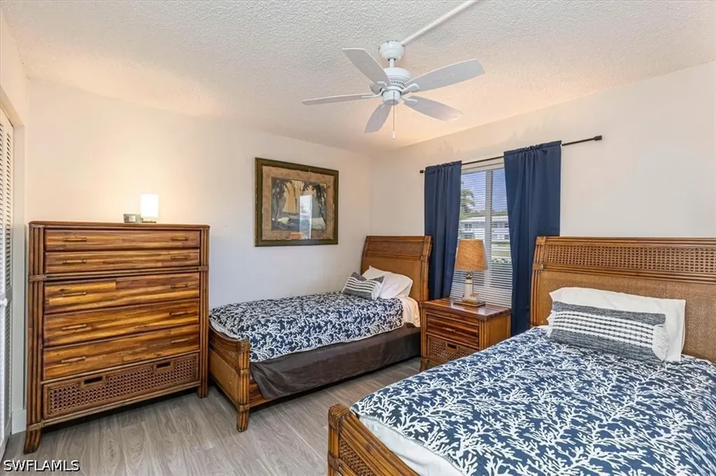 215 Palm Drive Naples FL 34112