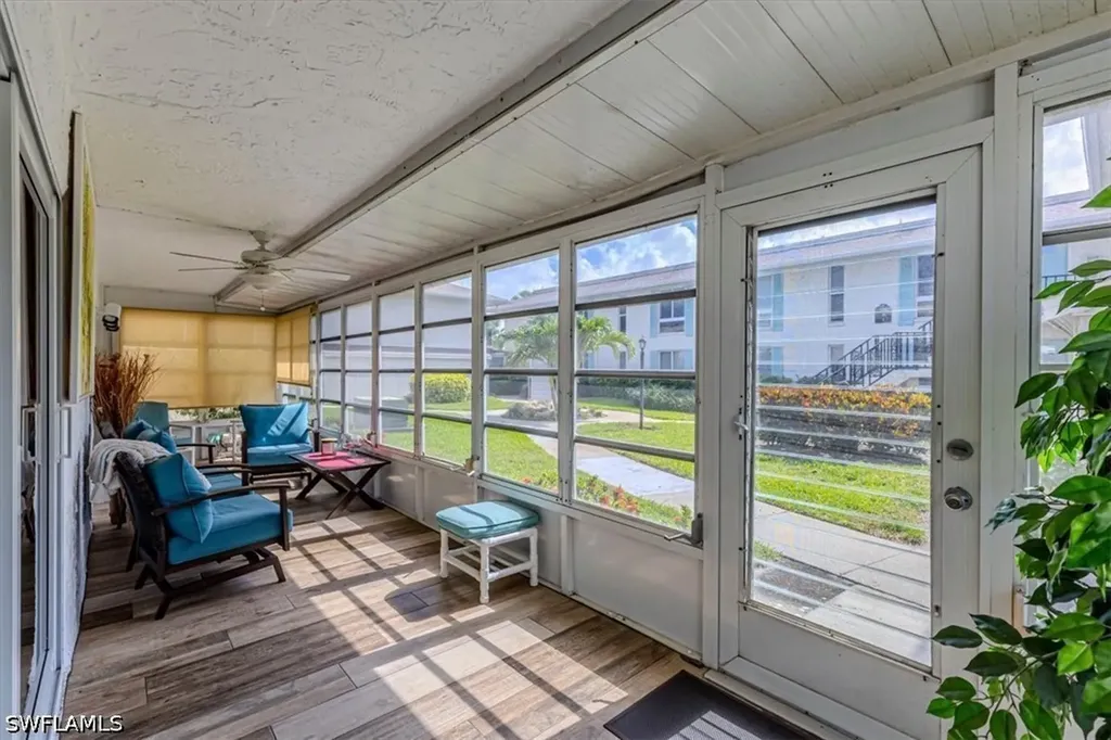 215 Palm Drive Naples FL 34112