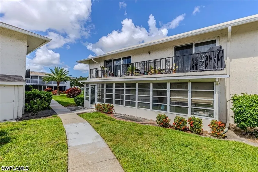 215 Palm Drive Naples FL 34112