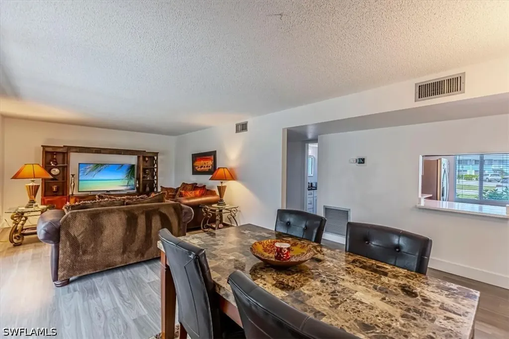 215 Palm Drive Naples FL 34112