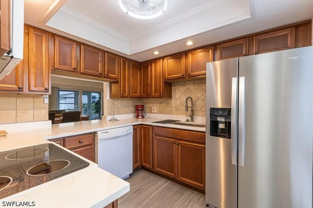 215 Palm Drive Naples FL 34112