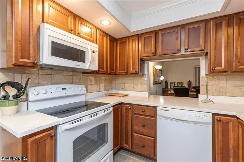 215 Palm Drive Naples FL 34112
