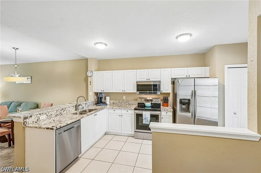 9185 Celeste Drive Naples FL 34113