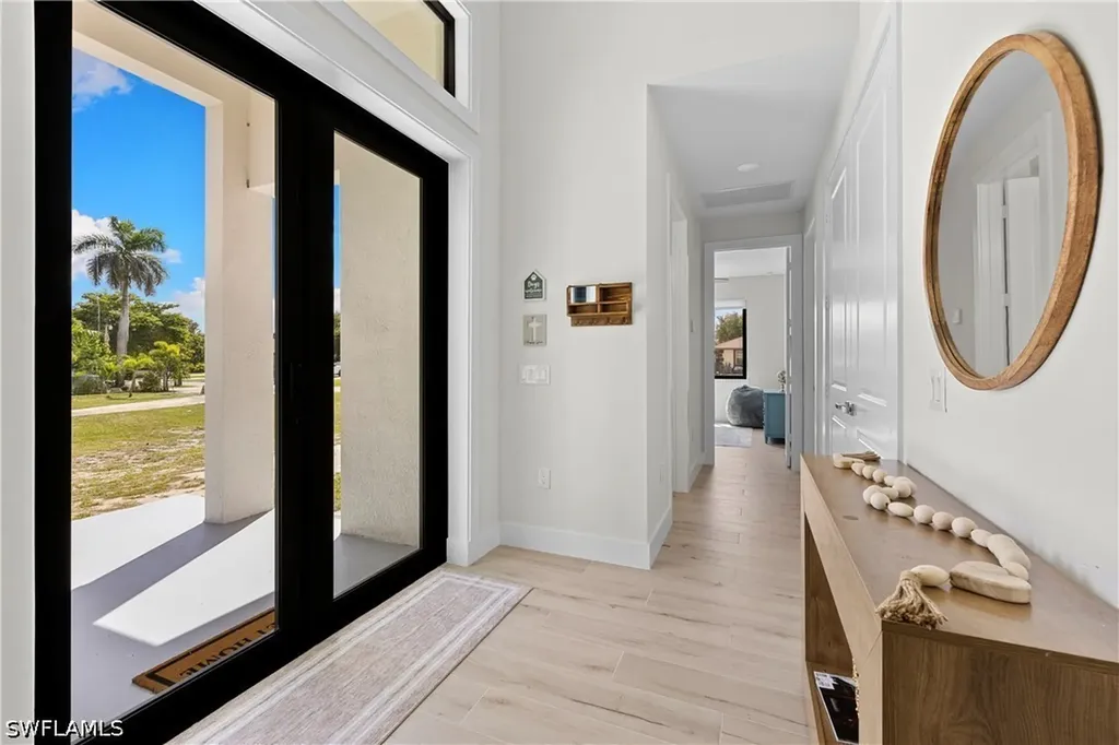 2547 Storter Avenue Naples FL 34112
