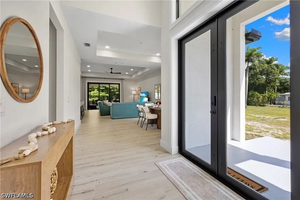 2547 Storter Avenue Naples FL 34112