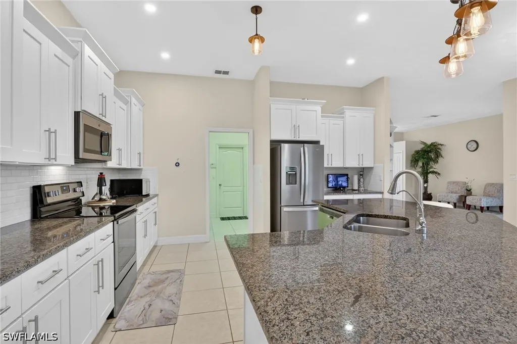 6817 Eagle Street Fort Myers FL 33966
