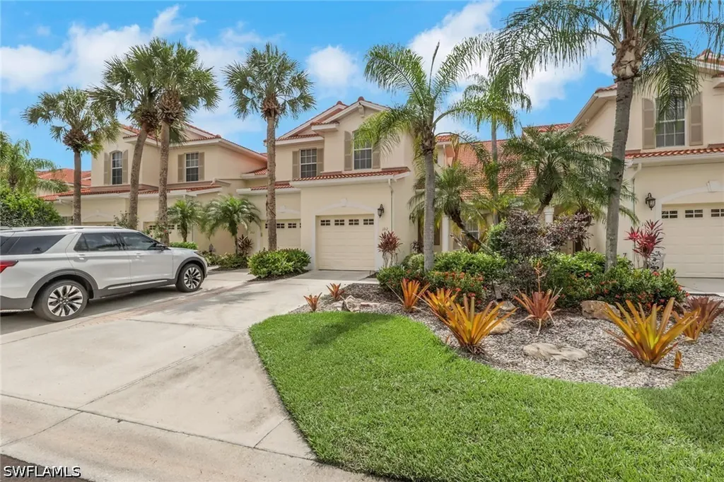 4660 Winged Foot Court Naples FL 34112