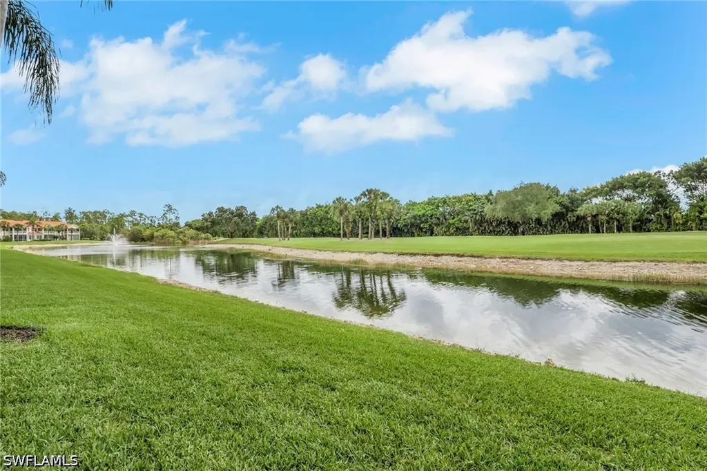 4660 Winged Foot Court Naples FL 34112