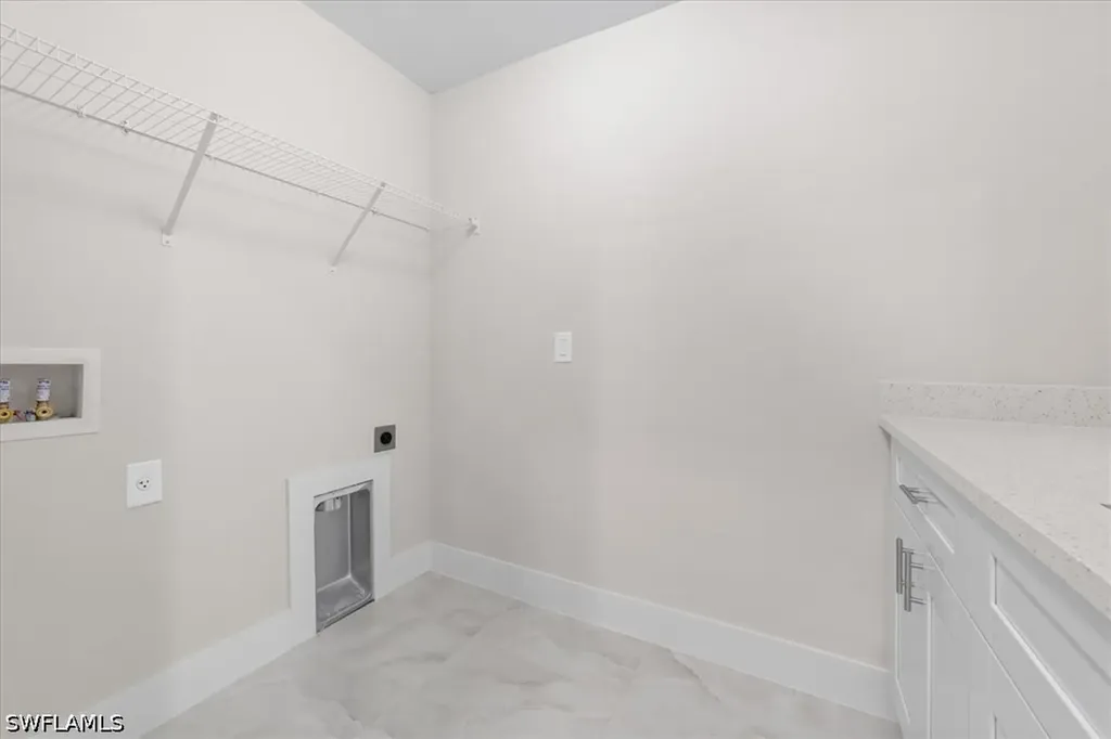 2619 23rd Street SW Lehigh Acres FL 33976