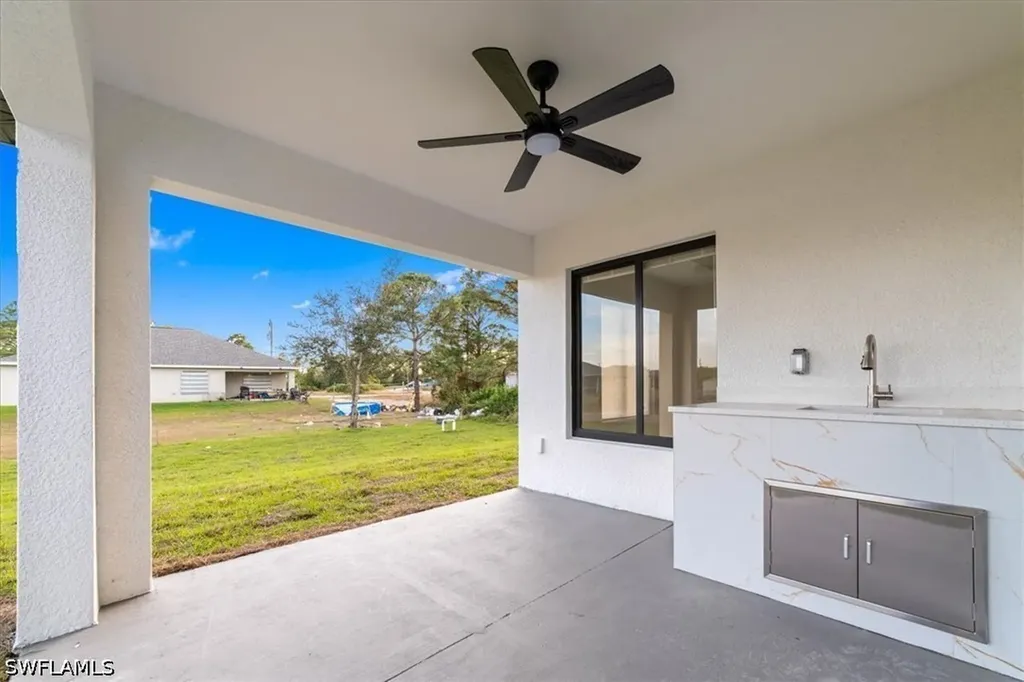 2619 23rd Street SW Lehigh Acres FL 33976