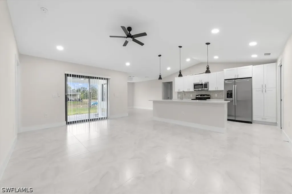 2619 23rd Street SW Lehigh Acres FL 33976