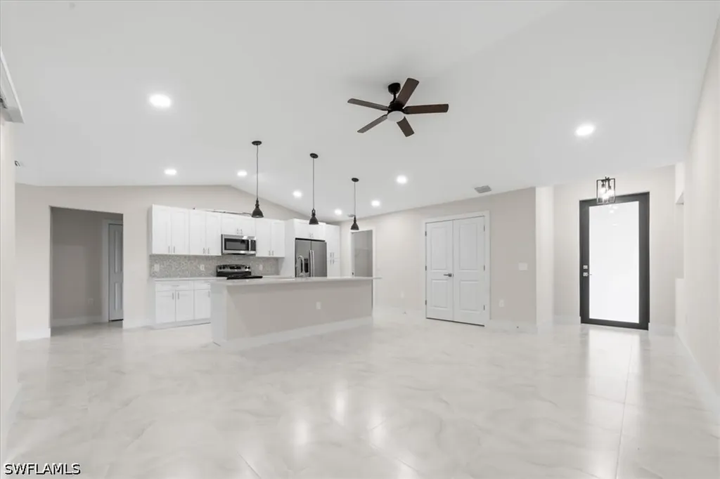 2619 23rd Street SW Lehigh Acres FL 33976