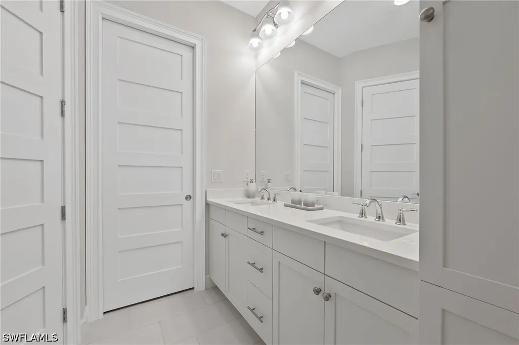 6403 Negril Isle Drive Naples FL 34113
