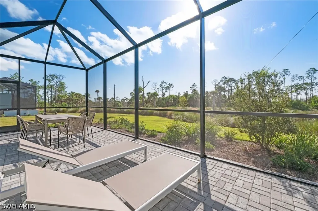 6403 Negril Isle Drive Naples FL 34113