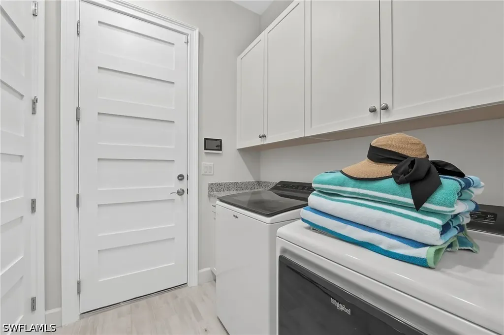 6403 Negril Isle Drive Naples FL 34113