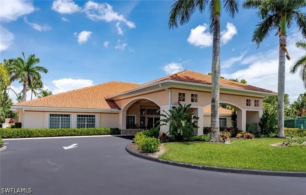 7416 Berkshire Pines Drive Naples FL 34104