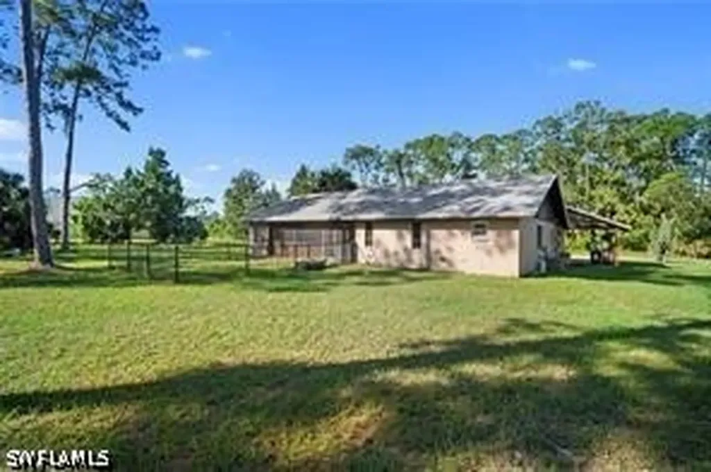 308 Roosevelt Avenue Lehigh Acres FL 33936