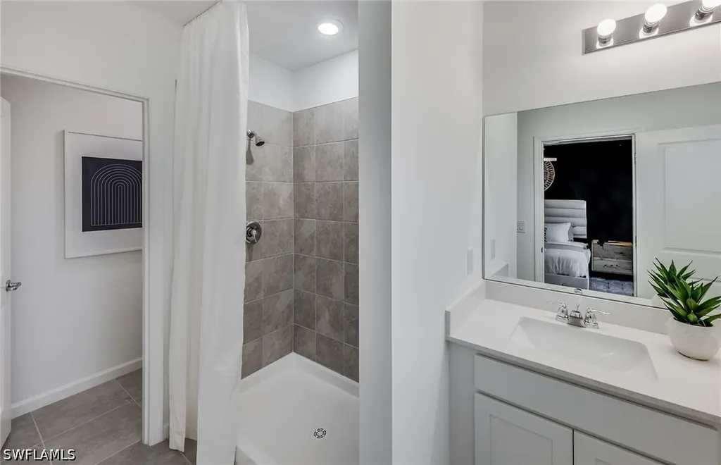 1412 Weeping Willow Court Cape Coral FL 33909