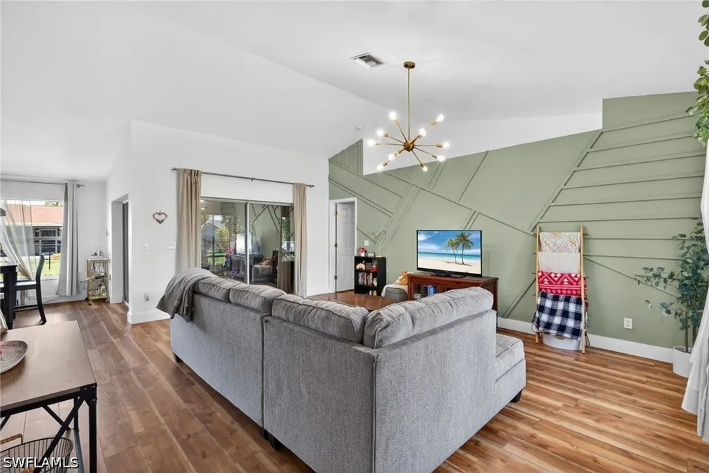 1403 Shelby Parkway Cape Coral FL 33904