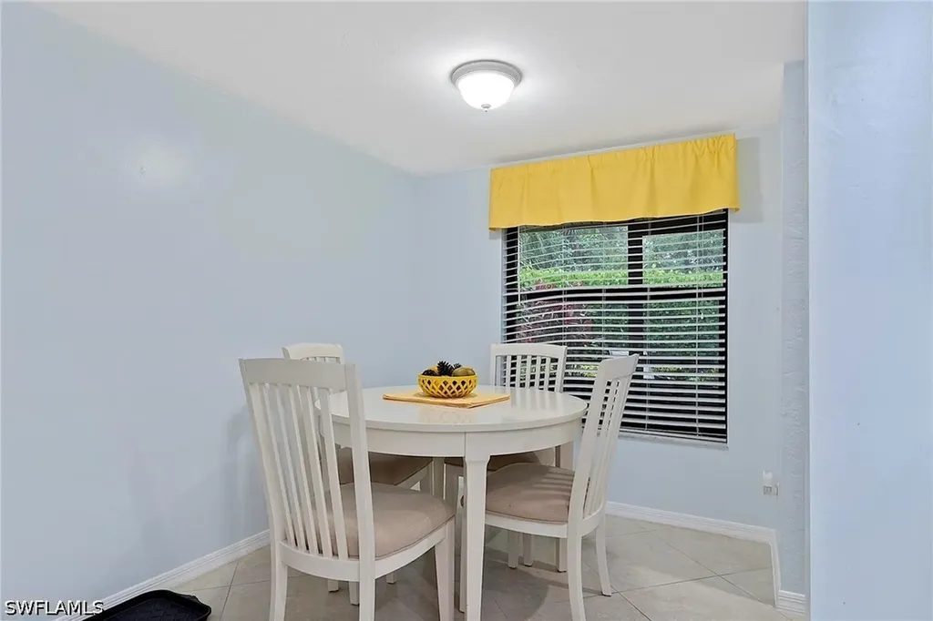 101 Fox Glen Drive Naples FL 34104