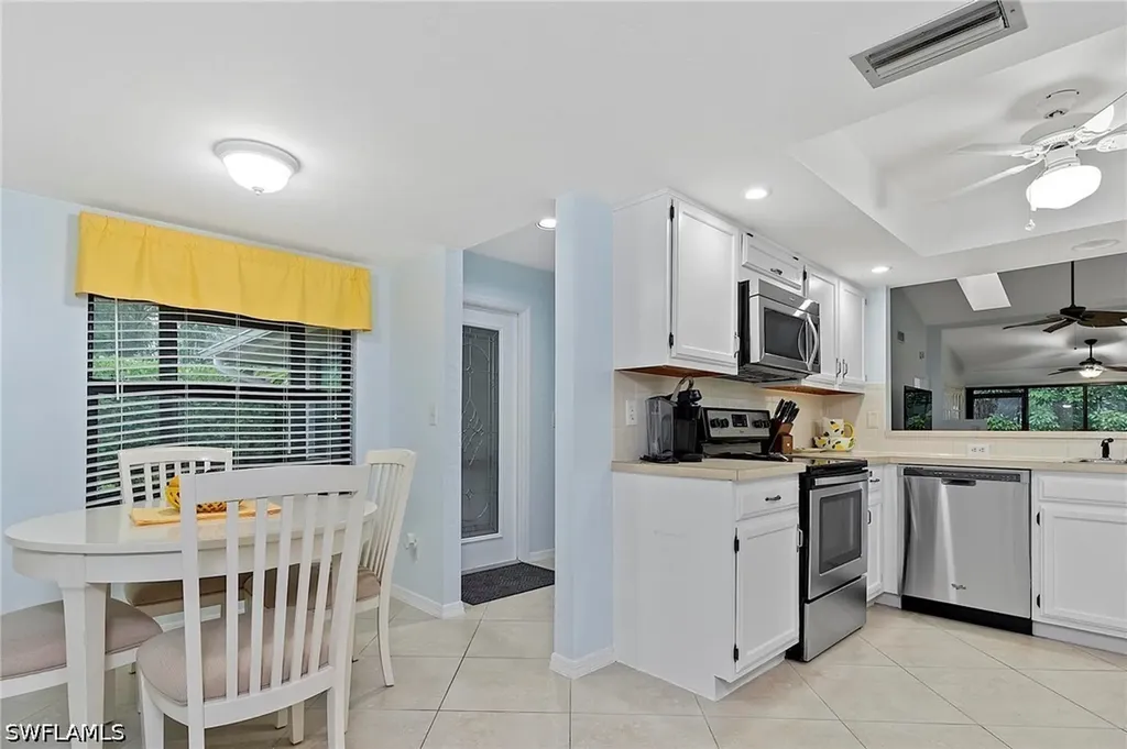 101 Fox Glen Drive Naples FL 34104