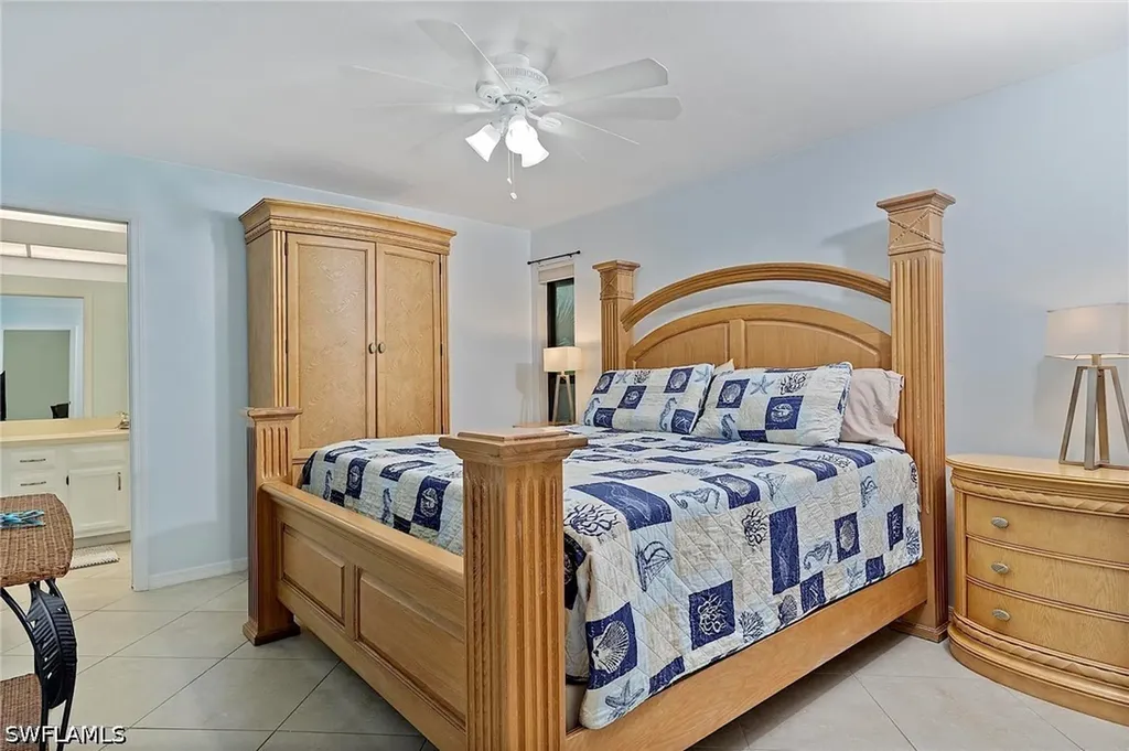 101 Fox Glen Drive Naples FL 34104