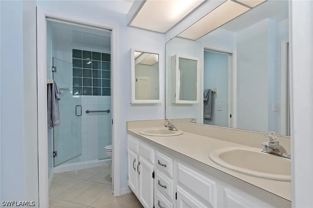 101 Fox Glen Drive Naples FL 34104