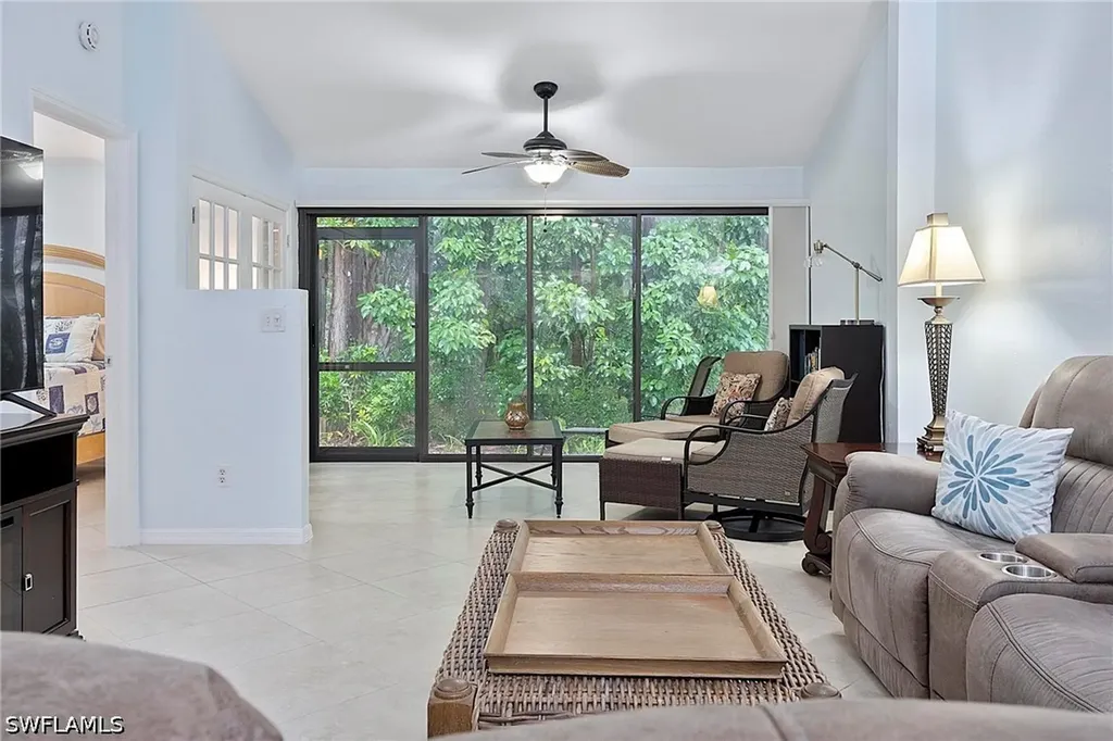 101 Fox Glen Drive Naples FL 34104