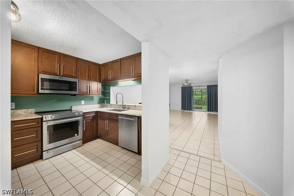7761 Jewel Lane Naples FL 34109