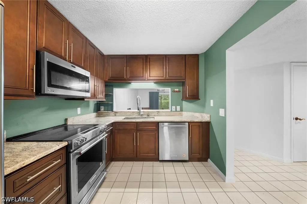7761 Jewel Lane Naples FL 34109