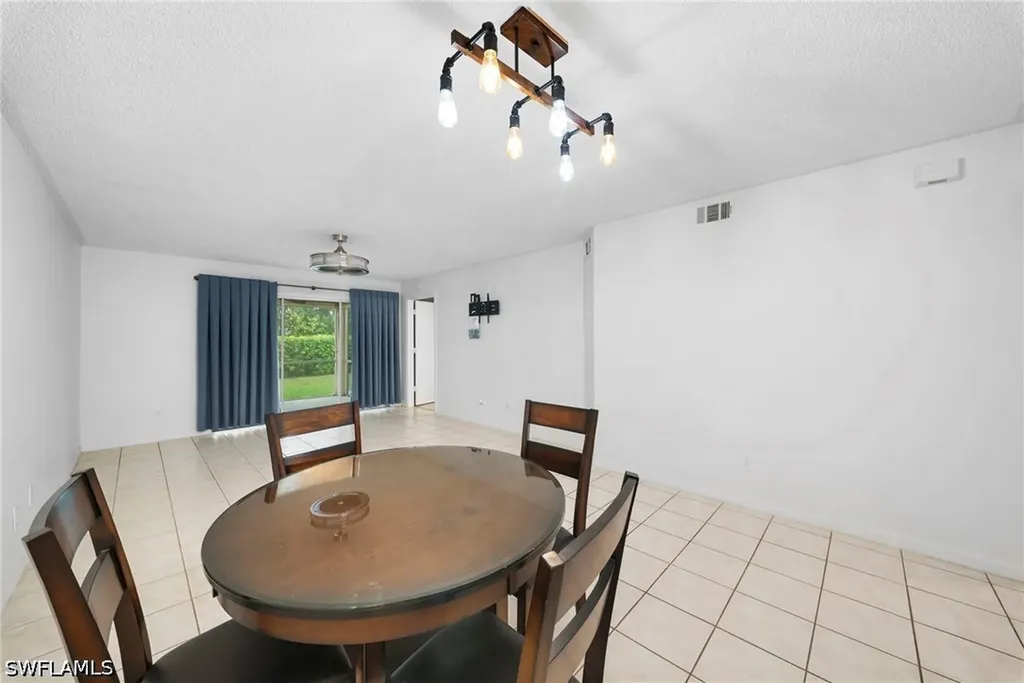 7761 Jewel Lane Naples FL 34109