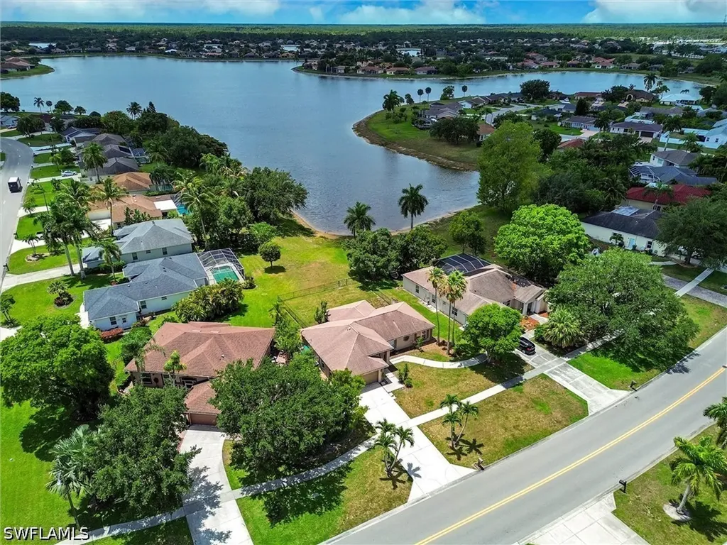 3200 Orange Grove Trail Naples FL 34120
