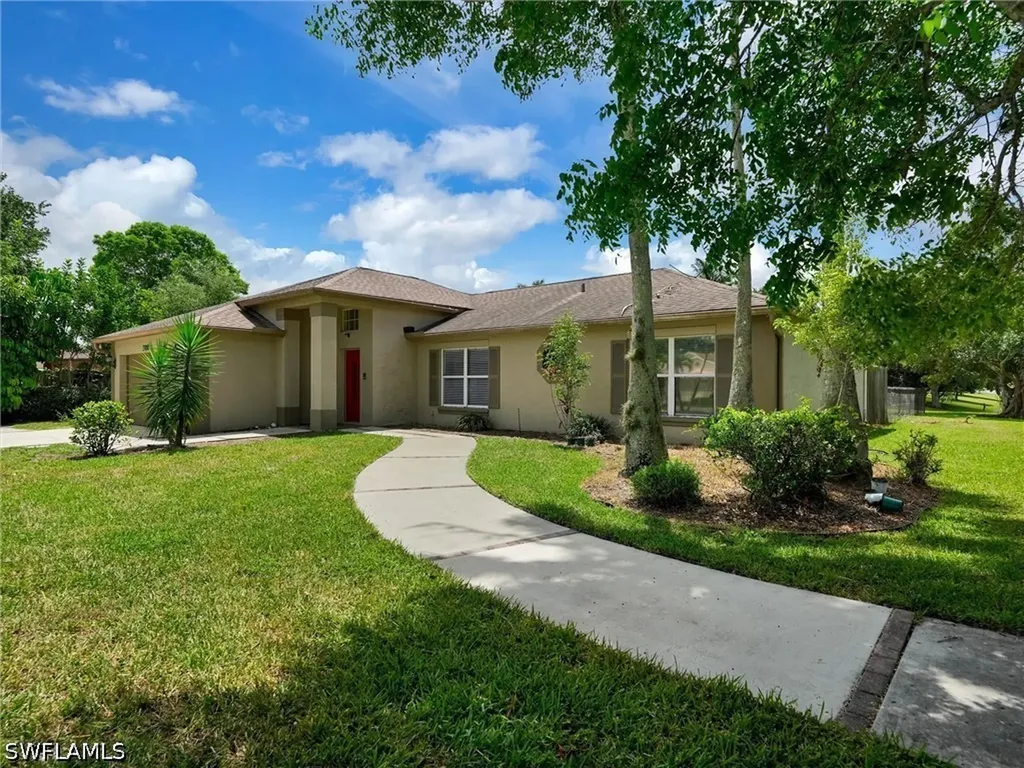 3200 Orange Grove Trail Naples FL 34120