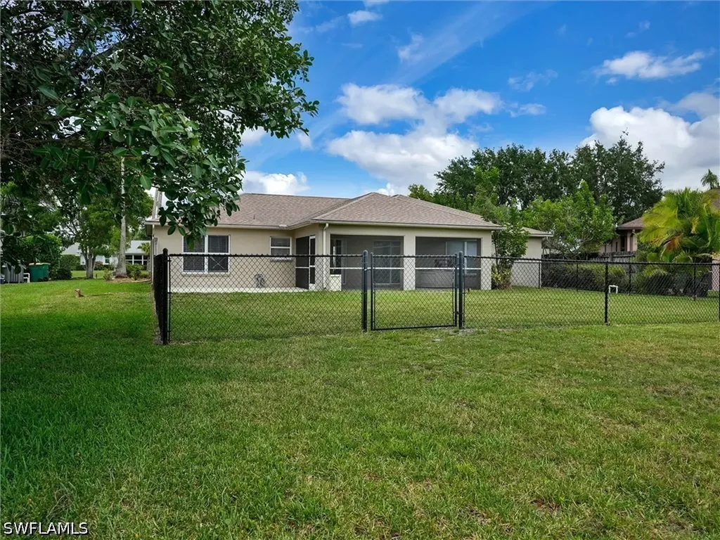 3200 Orange Grove Trail Naples FL 34120