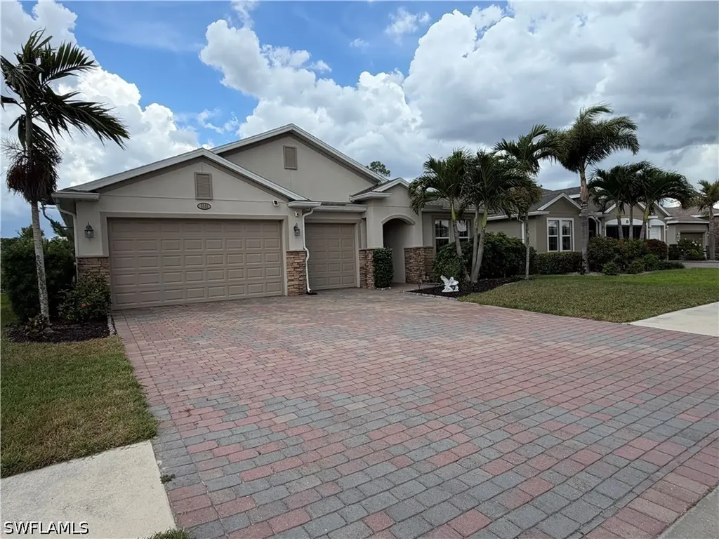 3115 Amadora Circle Cape Coral FL 33909