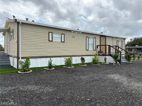 555 N Palomino Street Montura Ranches FL 33440