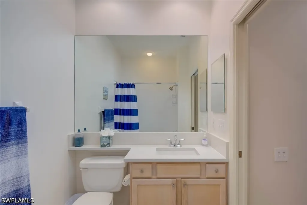 8223 Parkstone Place Naples FL 34120