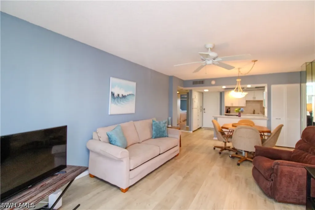 1 Bluebill Avenue Naples FL 34108