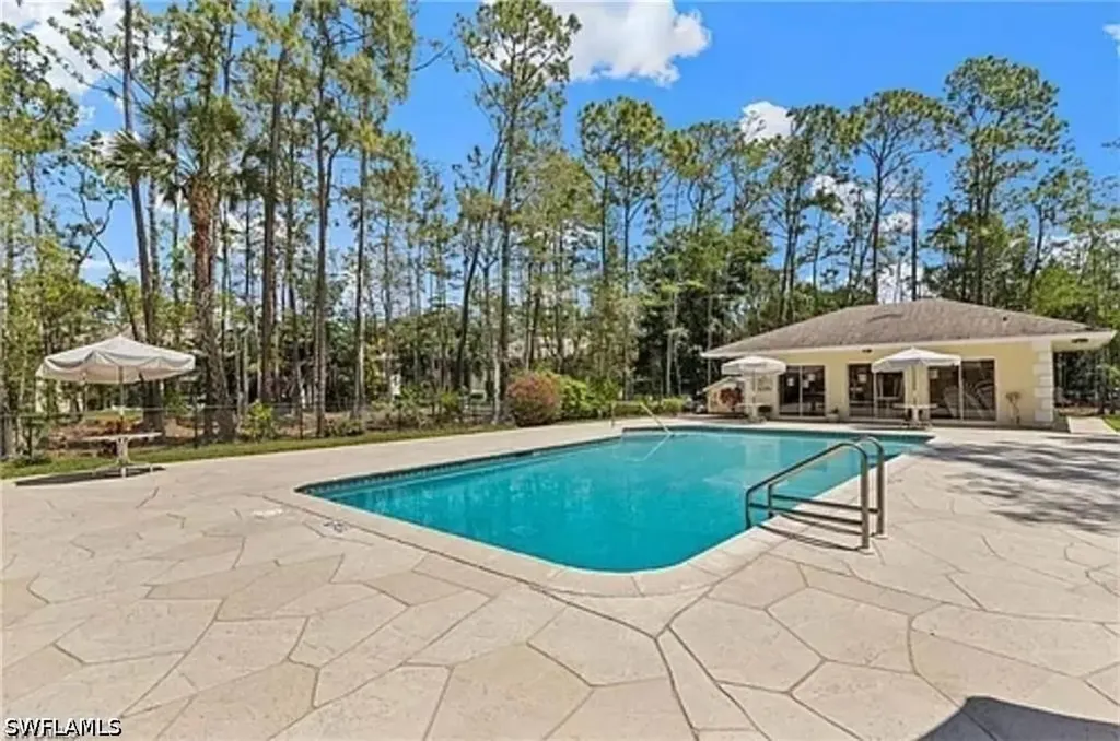 3451 County Barn Road Naples FL 34112