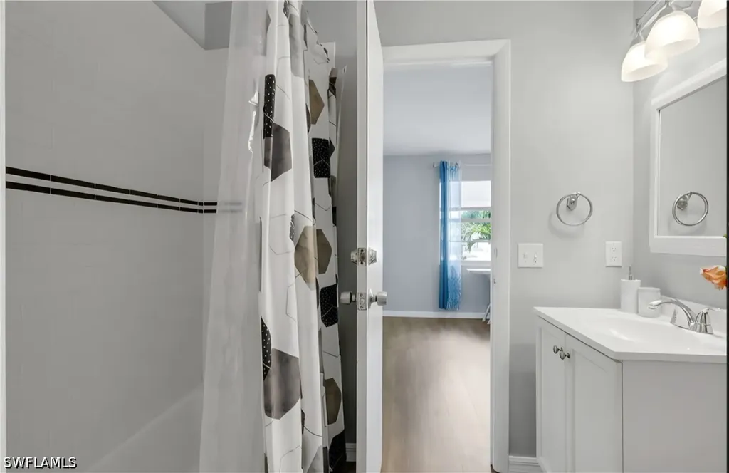 862 95th Avenue N Naples FL 34108