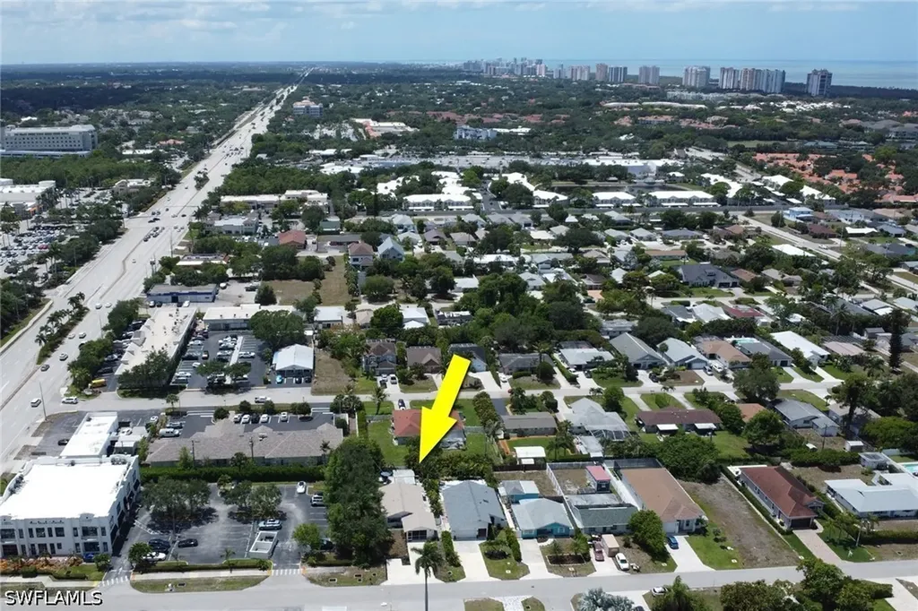 862 95th Avenue N Naples FL 34108