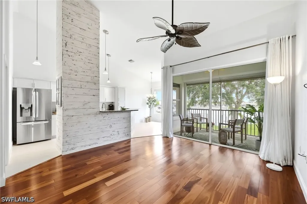275 Cays Drive Naples FL 34114