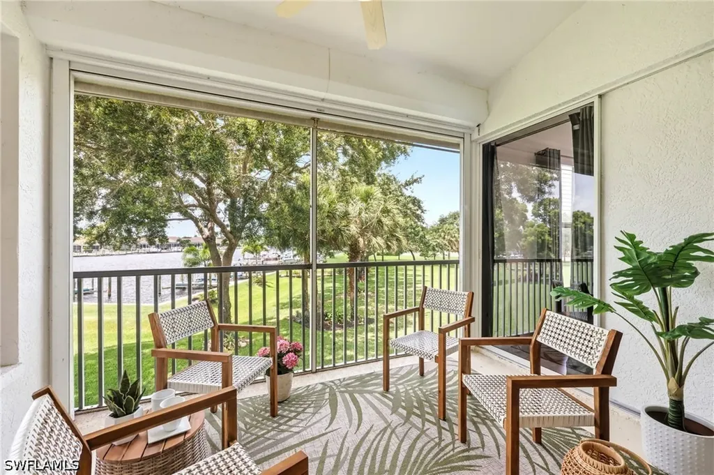 275 Cays Drive Naples FL 34114